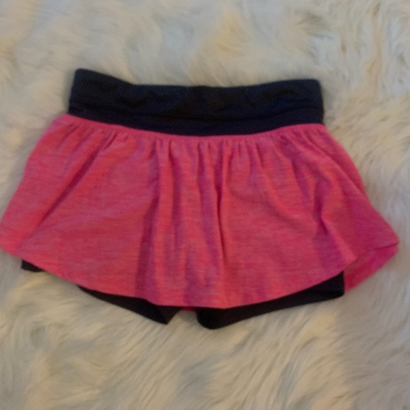 Tennis skirt - Picture 1 of 2